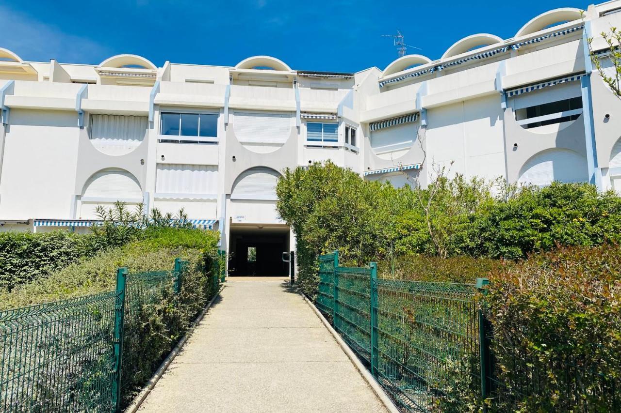 Apartamento Les Floralies Le Grau-du-Roi Exterior foto